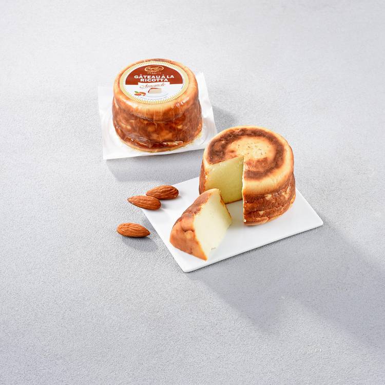 Le Gâteau à la ricotta aux amandes