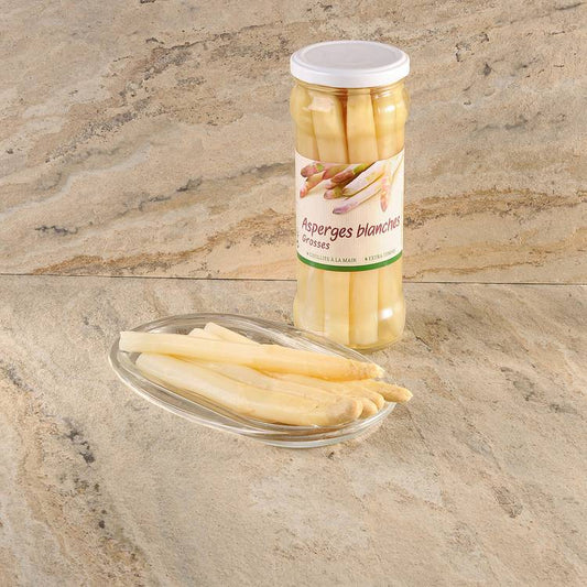 Les Asperges blanches pelées