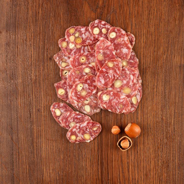 Le Saucisson sec tranché aux noisettes